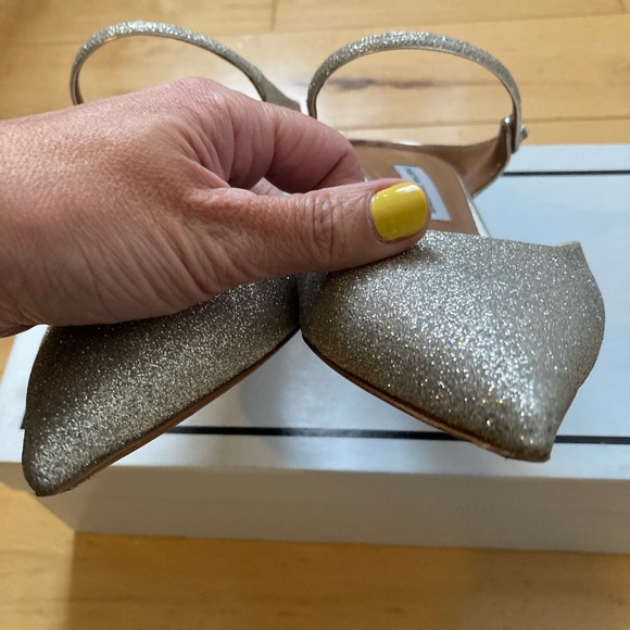 Tabitha Simmons gold dress mule - Picture 4 of 8